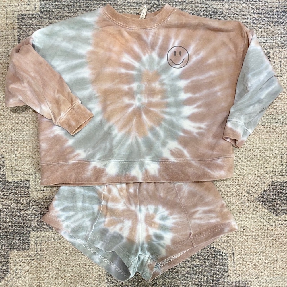 Rylee + Cru tie dye Set 4-5y